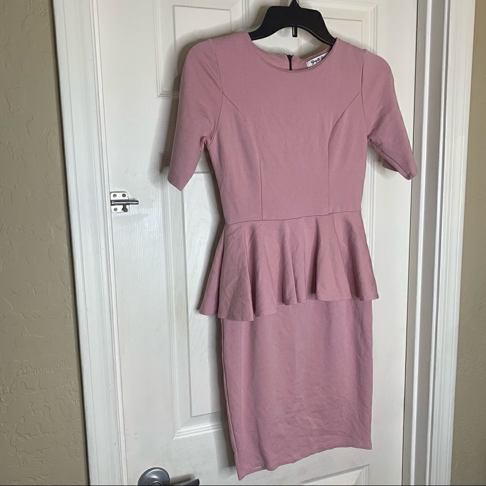 Brigitte Brianna Dusty Mauve Peplum Dress Size Small - Picture 3 of 9